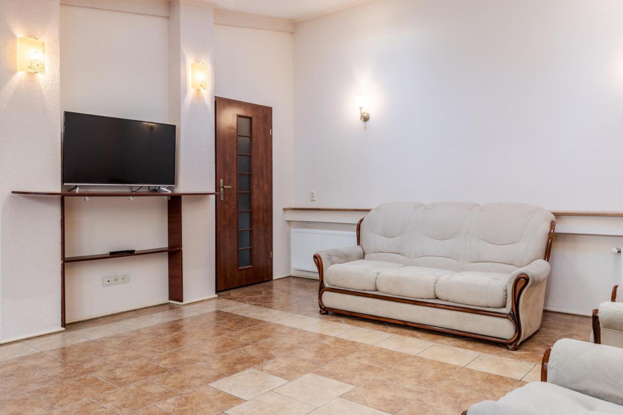 Mangal And Terrace In Center Apartment Leopoli Esterno foto